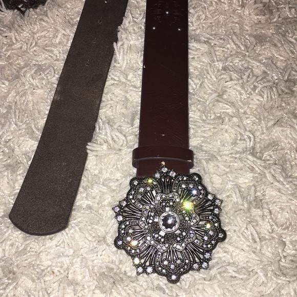 G by guess, Women’s belt, size Medium - Picture 2 of 7